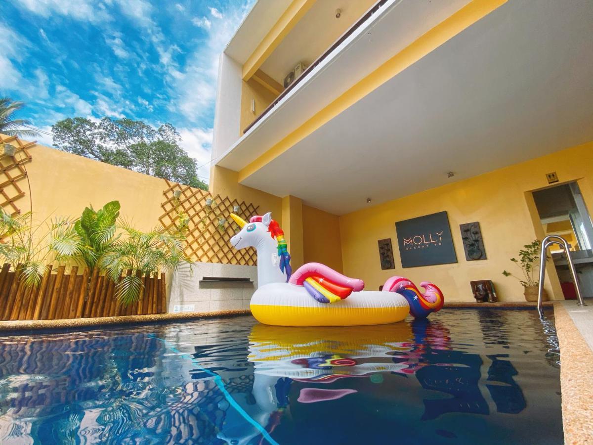 Molly Resorts Puerto Galera Eksteriør bilde